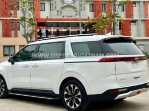 Xe Kia Carnival Luxury 2.2D 2022