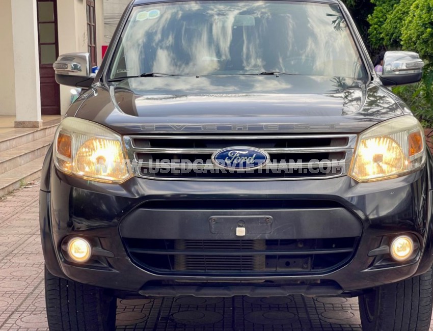 Ford Everest 2.5L 4x2 MT