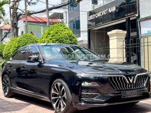 Xe VinFast Lux A 2.0 Premium 2.0 AT 2021