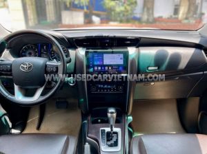 Xe Toyota Fortuner 2.7V 4x2 AT 2018