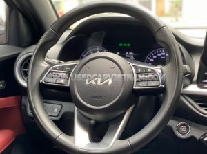 Xe Kia K3 Premium 2.0 AT 2022