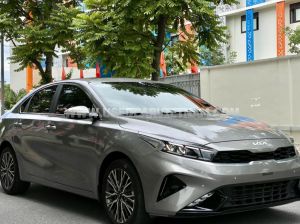 Xe Kia K3 Premium 2.0 AT 2022