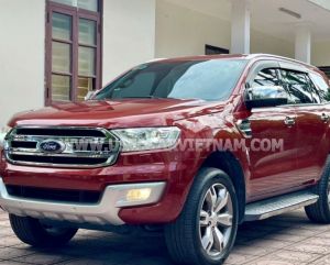 Xe Ford Everest Titanium 2.2L 4x2 AT 2016