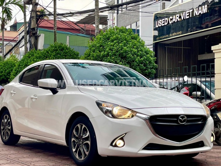 Mazda 2 1.5 AT