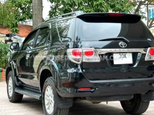 Xe Toyota Fortuner 2.7V 4x4 AT 2013