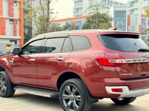 Xe Ford Everest Titanium 2.2L 4x2 AT 2016