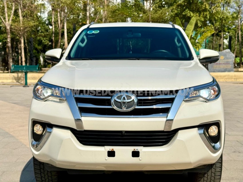 Toyota Fortuner 2.4G 4x2 AT