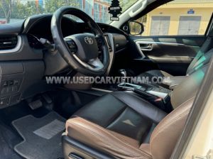 Xe Toyota Fortuner 2.4G 4x2 AT 2018