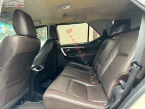 Xe Toyota Fortuner 2.4G 4x2 AT 2018