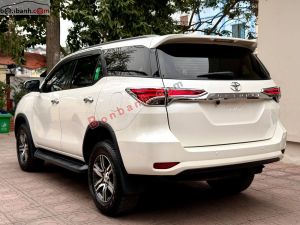 Xe Toyota Fortuner 2.4G 4x2 AT 2018