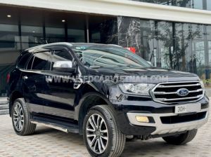 Xe Ford Everest Titanium 2.0L 4x2 AT 2018