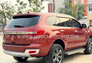 Xe Ford Everest Titanium 2.2L 4x2 AT 2016