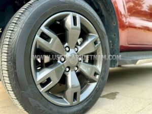 Xe Ford Everest Titanium 2.2L 4x2 AT 2016