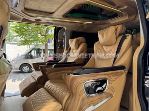 Xe Ford Tourneo Titanium 2.0 AT 2021