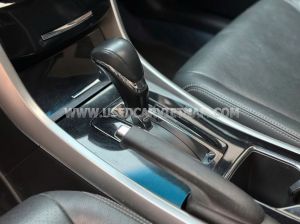 Xe Honda Accord 2.4 AT 2018