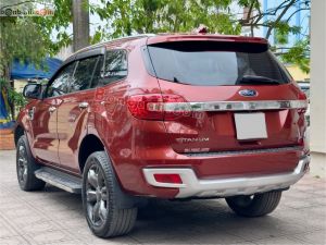 Xe Ford Everest Titanium 2.2L 4x2 AT 2016