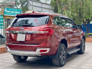 Xe Ford Everest Titanium 2.2L 4x2 AT 2016