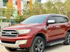 Xe Ford Everest Titanium 2.2L 4x2 AT 2016