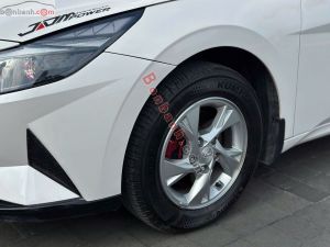 Xe Hyundai Elantra 1.6 AT Tiêu chuẩn 2024