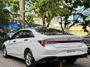 Xe Hyundai Elantra 1.6 AT Tiêu chuẩn 2024
