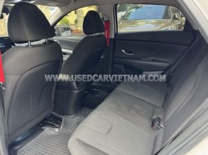 Xe Hyundai Elantra 1.6 AT Tiêu chuẩn 2024