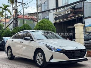 Xe Hyundai Elantra 1.6 AT Tiêu chuẩn 2024