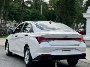 Xe Hyundai Elantra 1.6 AT Tiêu chuẩn 2024