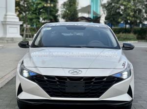 Xe Hyundai Elantra 1.6 AT Tiêu chuẩn 2024