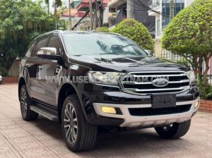 Xe Ford Everest Titanium 2.0L 4x2 AT 2018