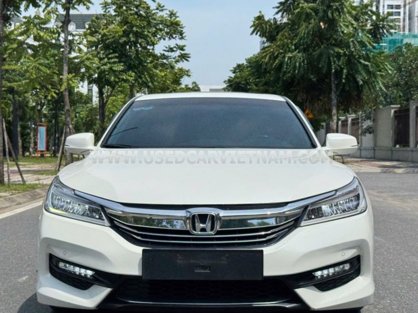 Honda Accord 2.4 AT 2018