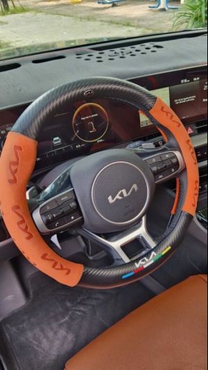 Xe Kia Sportage Signature 2.0D 2025