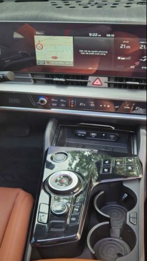 Xe Kia Sportage Signature 2.0D 2025