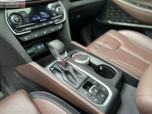 Xe Hyundai SantaFe Cao cấp 2.4L HTRAC 2021