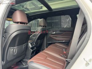 Xe Hyundai SantaFe Cao cấp 2.4L HTRAC 2021