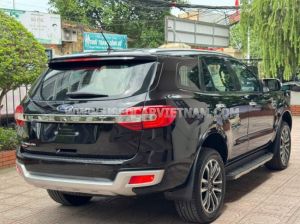 Xe Ford Everest Titanium 2.0L 4x2 AT 2018