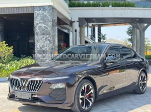 Xe VinFast Lux A 2.0 Base 2.0 AT 2019