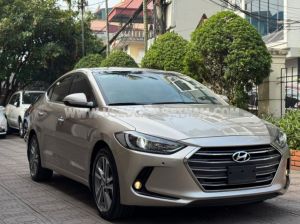 Xe Hyundai Elantra 2.0 AT 2018