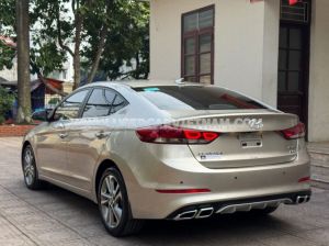 Xe Hyundai Elantra 2.0 AT 2018