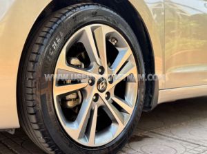 Xe Hyundai Elantra 2.0 AT 2018