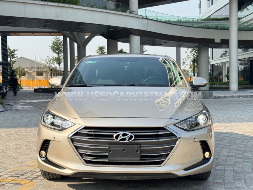 Hyundai Elantra 2.0 AT 2018