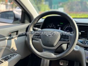 Xe Hyundai Elantra 2.0 AT 2018