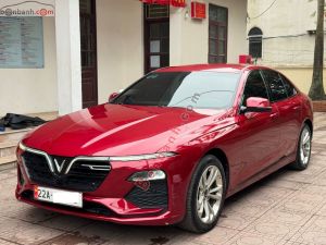 Xe VinFast Lux A 2.0 Base 2.0 AT 2021
