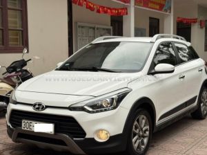 Xe Hyundai i20 Active 1.4 AT 2016