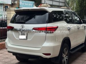 Xe Toyota Fortuner 2.7V 4x2 AT 2018