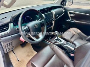 Xe Toyota Fortuner 2.7V 4x2 AT 2018