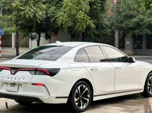 Xe VinFast Lux A 2.0 Tiêu chuẩn 2022