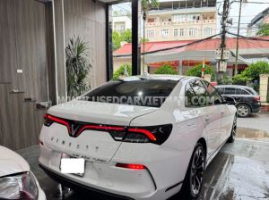 Xe VinFast Lux A 2.0 Tiêu chuẩn 2022