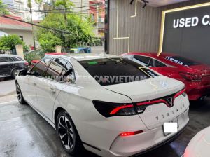 Xe VinFast Lux A 2.0 Tiêu chuẩn 2022