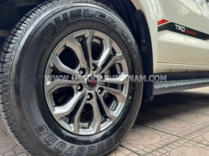Xe Toyota Fortuner TRD Sportivo 4x4 AT 2016