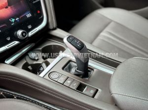Xe VinFast Lux A 2.0 Base 2.0 AT 2021